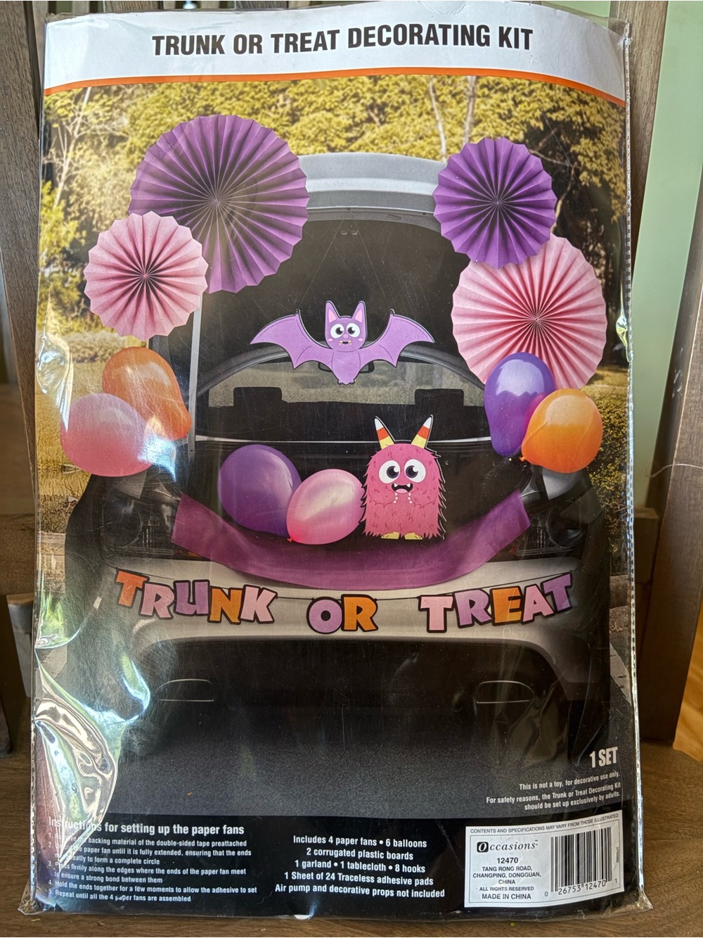 6/$20 Trunk or Treat Decorating Kit All Sealed in Bag. NWT